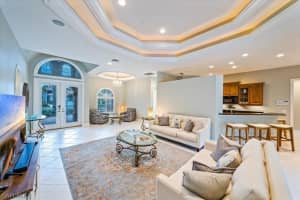 527 Eagle Creek Dr, Naples, FL 34113, Sold 09/05/23