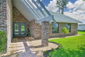 955 Deep Lagoon Ln, Fort Myers, FL 33919, Sold 10/24/23