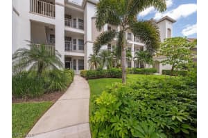 8259 Parkstone Pl, Naples, FL 34120, Sold 10/10/23