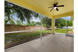 10200 Shade Tree Ct, Bonita Springs, FL 34135, Sold 09/25/23