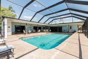 7247 Lake Dr, Fort Myers, FL 33908, Sold 10/27/23