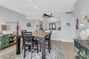 3000 Oasis Grand Boulevard, FORT MYERS, FL 33916 Sold 01/10/24