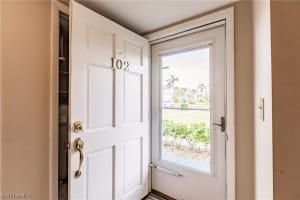 13530 Stratford Pl Cir APT 102, Fort Myers, FL 33919, Sold 10/10/23