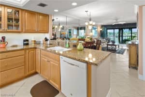 848 Elkcam Circle, MARCO ISLAND, FL 34145 Sold 03/15/24