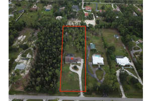 5790 Standing Oaks Ln, Naples, FL 34119, Sold 10/02/23