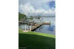 340 Shoreland Dr, Fort Myers, FL 33905, Sold 11/01/23