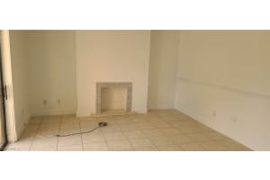 1607 Park Meadows Dr #3, Fort Myers, FL 33907, Sold 09/29/23