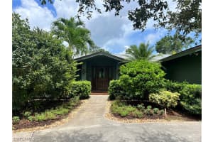 644 Hickory Rd, Naples, FL 34108, Sold 10/02/23