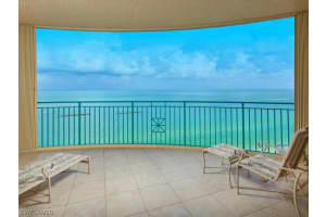 960 Cape Marco Drive, MARCO ISLAND, FL 34145 Sold 03/13/24
