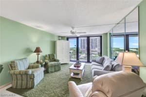 320 Seaview Court, MARCO ISLAND, FL 34145 Sold 05/20/24