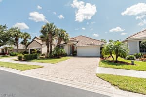 1996 Sagebrush Circle, NAPLES, FL 34120 Sold 11/17/23
