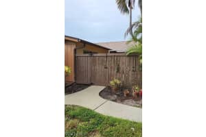 6340 Royal Woods Dr, Fort Myers, FL 33908, Sold 09/22/23
