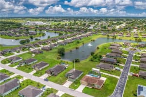 146 Shadow Lakes Dr, Lehigh Acres, FL 33974, Sold 09/27/23