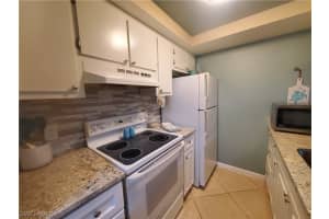 4321 27th Court, Naples, FL 34116 - MLS#223059964
