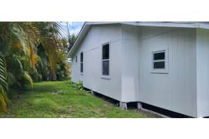 244 Redlin St, North Fort Myers, FL 33903, Sold 12/29/23