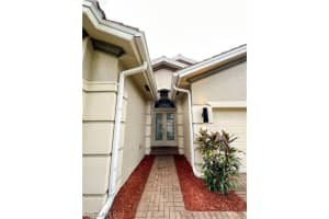 1922 Par Drive, NAPLES, FL 34120 Sold 07/22/24