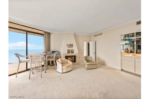520 Collier Boulevard, MARCO ISLAND, FL 34145 Sold 12/21/23