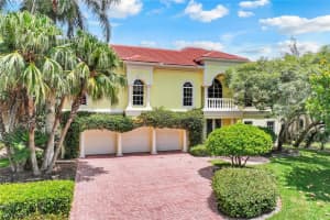 861 Hideaway Circle, MARCO ISLAND, FL 34145 Sold 12/18/23