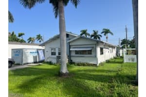 12120 Palm Dr, Fort Myers, FL 33908, Sold 10/26/23