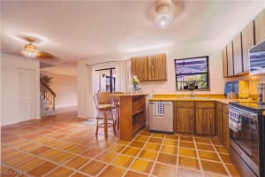 200 Marseille Drive, NAPLES, FL 34112 Sold 06/28/24