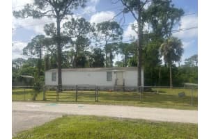 7773 Bogart Drive, NORTH FORT MYERS, FL 33917 Sold 09/11/23