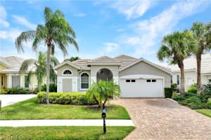 6006 Highwood Park Ln, Naples, FL 34110, Sold 10/05/23