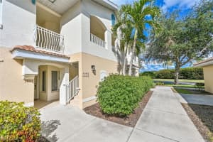 3033 Driftwood Way, NAPLES, FL 34109 Sold 11/01/23