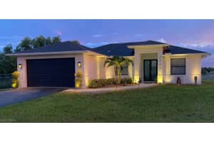 2998 45th Ave Ne, Naples