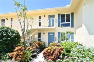 372 Palm Drive, NAPLES, FL 34112 Sold 01/16/24