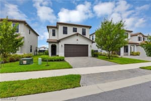 8908 Madrid Circle, NAPLES, FL 34104 Sold 09/28/23