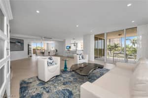 6597 Nicholas Boulevard, Naples, FL 34108 - MLS#223063002