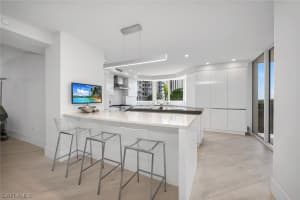 6597 Nicholas Boulevard, Naples, FL 34108 - MLS#223063002