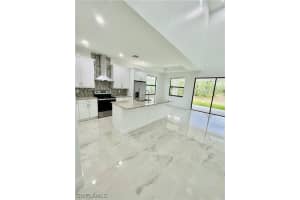 2085 24th Avenue, NAPLES, FL 34120 Sold 01/16/25