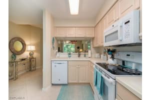 6665 Huntington Lakes Circle, NAPLES, FL 34119 Sold 11/09/23