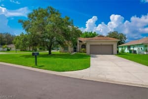 3271 Lemon Lane, NAPLES, FL 34120 Sold 11/09/23