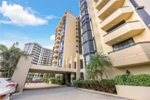 174 COLLIER Boulevard, MARCO ISLAND, FL 34145 Sold 01/17/24