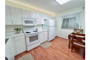 7785 Esmeralda Way, NAPLES, FL 34109 Sold 12/14/23