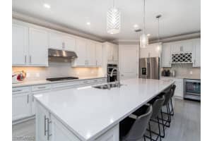 6907 Cocoplum St, Naples, FL 34114, Sold 10/18/23
