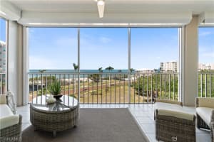 260 Barefoot Beach Boulevard, BONITA SPRINGS, FL 34134 Sold 11/15/23
