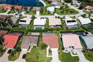 213 Countryside Dr, Naples, FL 34104, Sold 01/07/25
