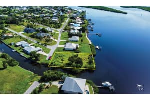 3690 Peace River Drive, PUNTA GORDA, FL 33983 Sold 03/20/25