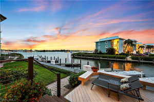1307 Chesapeake Avenue, NAPLES, FL 34102 Sold 10/27/23