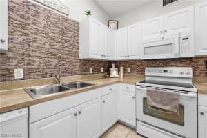 1080 Hancock Creek South Boulevard, CAPE CORAL, FL 33909 Sold 03/15/24