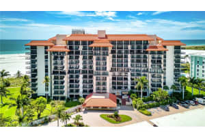 180 Seaview Court, MARCO ISLAND, FL 34145 Sold 01/16/24