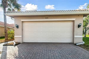 10441 Blue Beech Lane, FORT MYERS, FL 33913 Sold 01/15/24