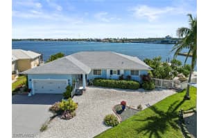 2486 Bayshore Drive, MATLACHA, FL 33993 Sold 10/30/24