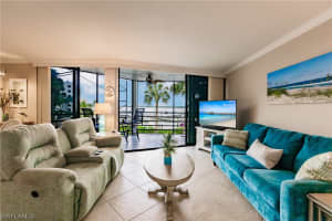 1085 Bald Eagle Drive, MARCO ISLAND, FL 34145 Sold 06/24/24