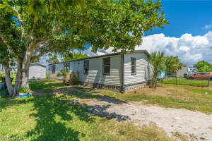12100 Hibiscus Drive, FORT MYERS, FL 33908 Sold 10/17/23