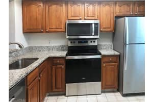 1046 Pine Isle Ln, Naples, FL 34112, Sold 10/05/23