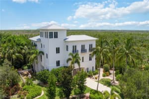 1078 Blue Hill Creek Drive, MARCO ISLAND, FL 34145 Sold 04/05/24